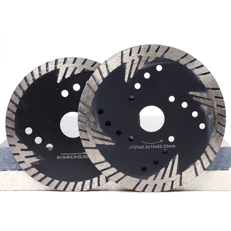 Hoja de sierra de diamante turbo triangular de borde continuo para granito